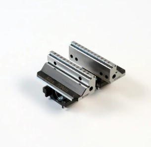 Spare Jaws Makro•Grip® 5-Axis Vise 77, Item No. 47085