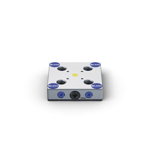 [75600] Lang Technik Quick•Point® 52 Grid Plate, 104×104×27 mm, with mounting bores for Quick•Tower 